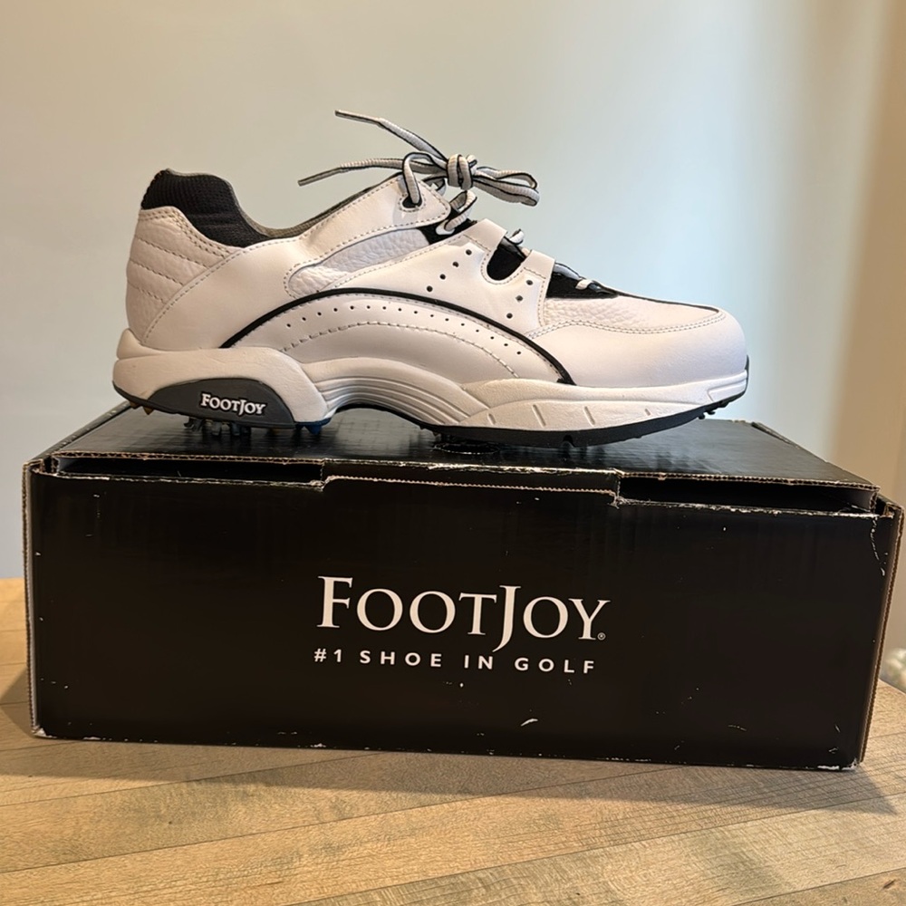 FootJoy Superlites size 11.5 Golf Shoes full grain leather upper